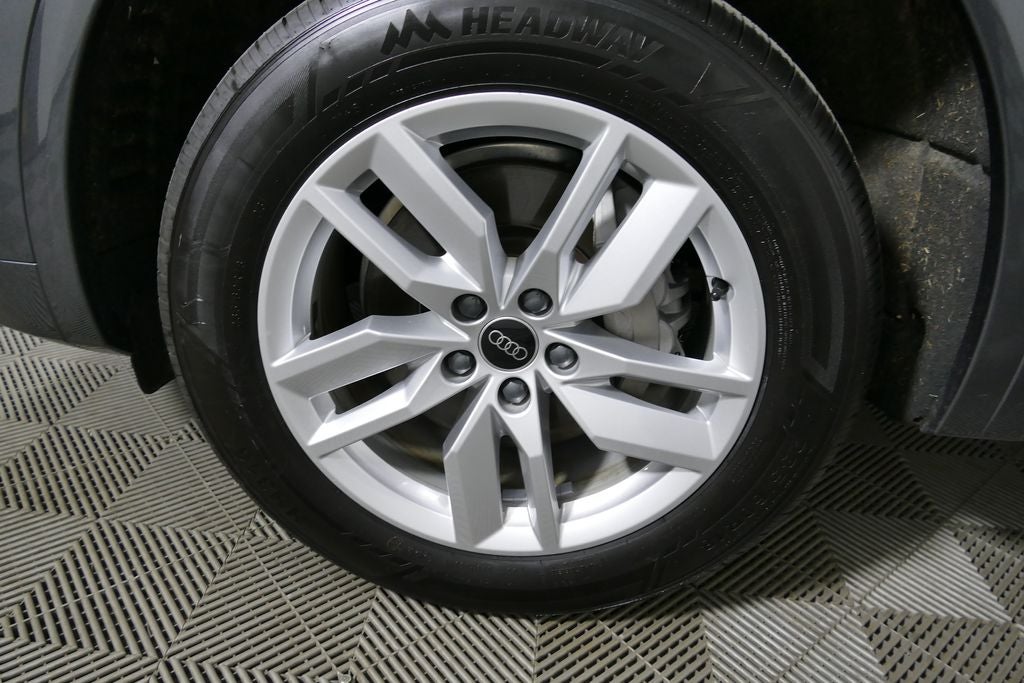 2023 Audi Q5 45 S line Premium quattro