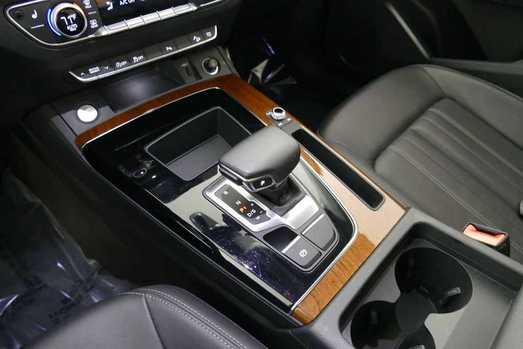 2023 Audi Q5 45 S line Premium quattro