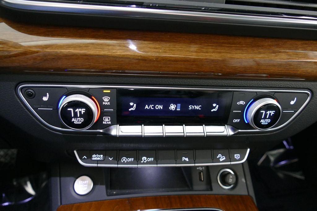 2023 Audi Q5 45 S line Premium quattro
