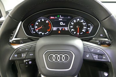 2023 Audi Q5 45 S line Premium quattro
