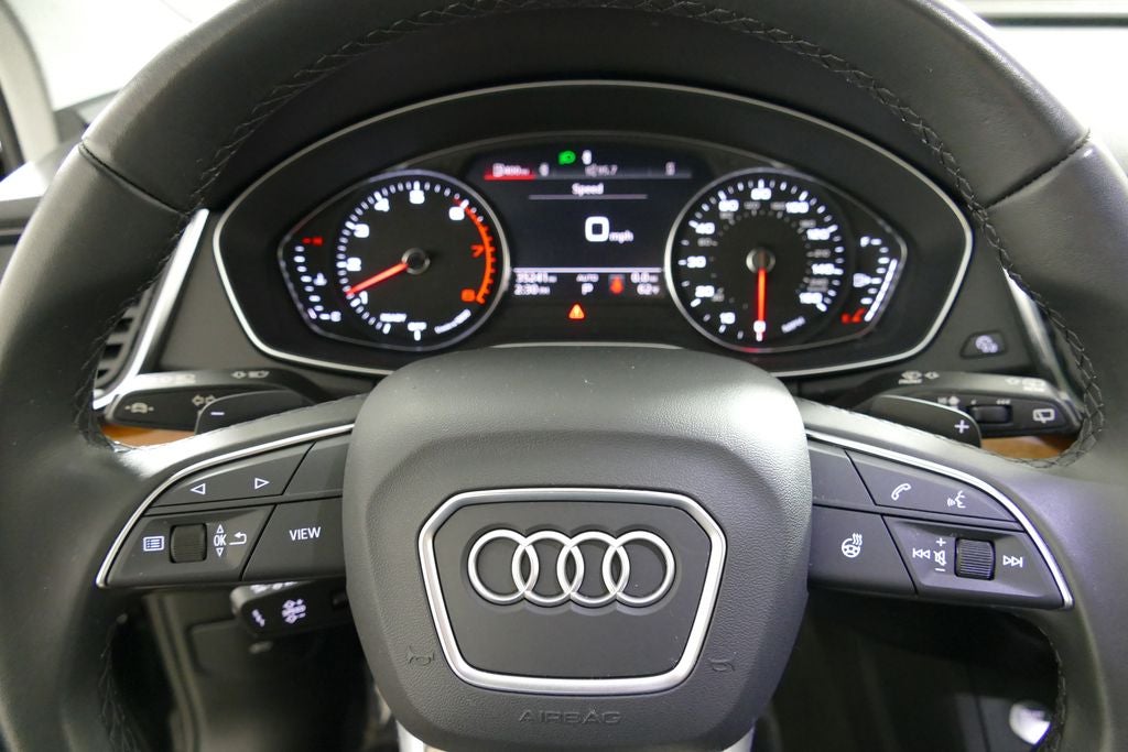 2023 Audi Q5 45 S line Premium quattro