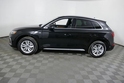 2023 Audi Q5 45 S line Premium quattro
