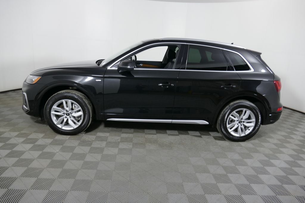 2023 Audi Q5 45 S line Premium quattro