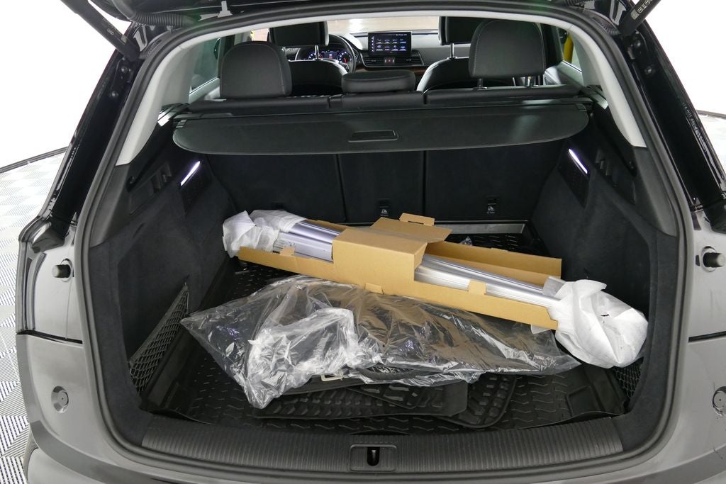 2023 Audi Q5 45 S line Premium quattro