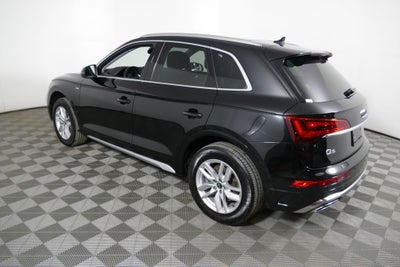 2023 Audi Q5 45 S line Premium quattro