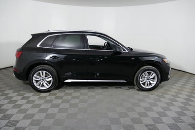 2023 Audi Q5 45 S line Premium quattro