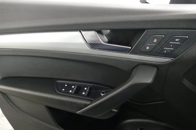 2024 Audi Q5 45 S line Premium quattro