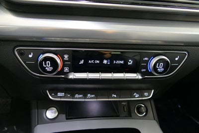 2024 Audi Q5 45 S line Premium quattro