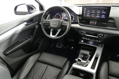 2024 Audi Q5 45 S line Premium quattro