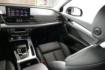 2024 Audi Q5 45 S line Premium quattro