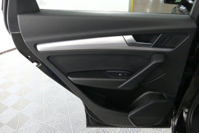 2024 Audi Q5 45 S line Premium quattro