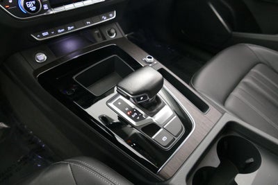 2023 Audi Q5 45 S line Premium quattro