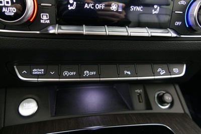 2023 Audi Q5 45 S line Premium quattro