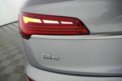 2023 Audi Q5 45 S line Premium quattro