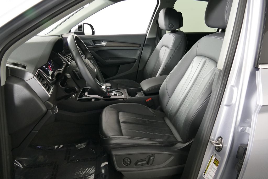 2023 Audi Q5 45 S line Premium quattro