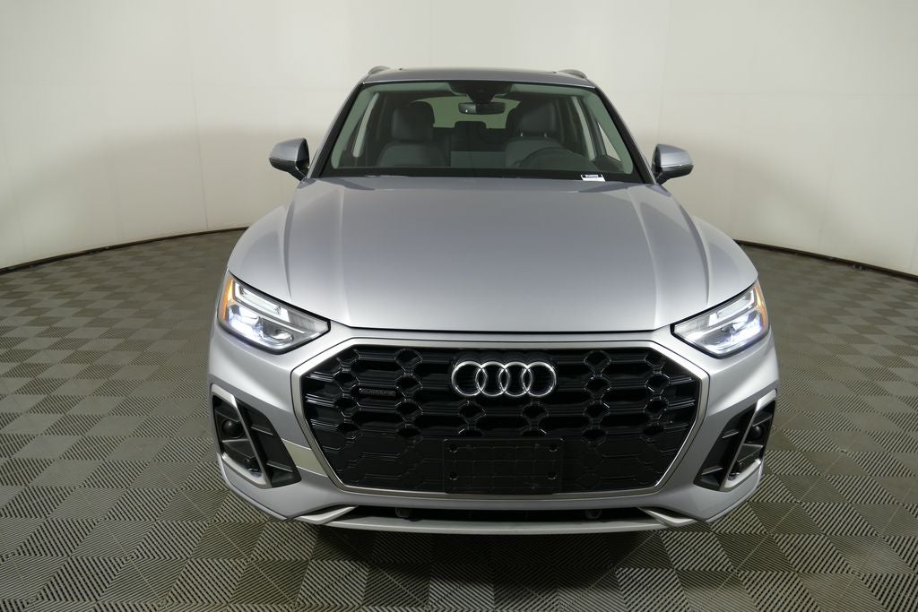 2023 Audi Q5 45 S line Premium quattro