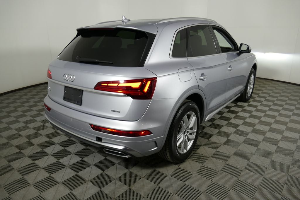 2023 Audi Q5 45 S line Premium quattro