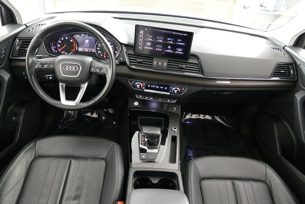 2023 Audi Q5 45 S line Premium quattro