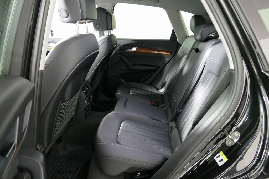 2023 Audi Q5 45 S line Premium quattro