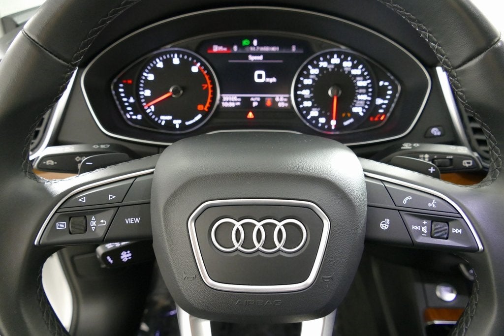 2022 Audi Q5 45 S line Premium quattro