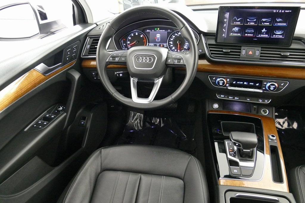 2022 Audi Q5 45 S line Premium quattro