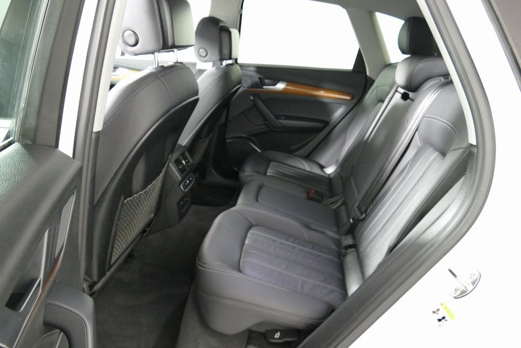 2022 Audi Q5 45 S line Premium quattro