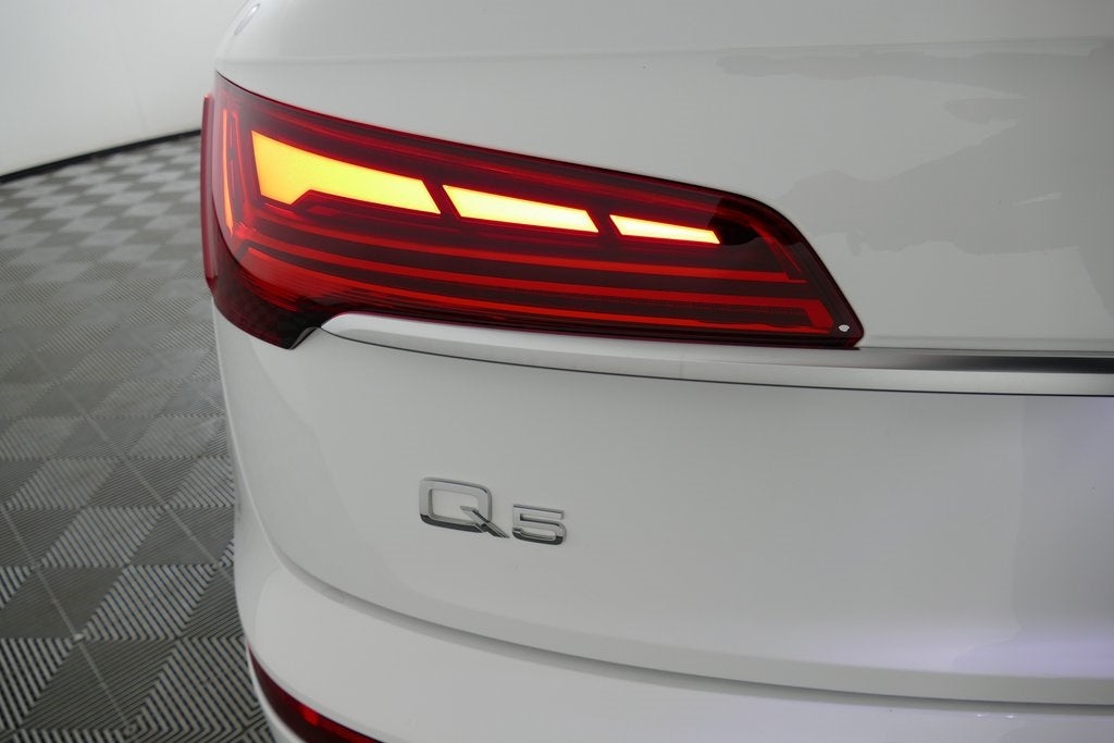 2022 Audi Q5 45 S line Premium quattro