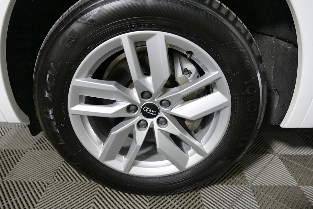 2022 Audi Q5 45 S line Premium quattro