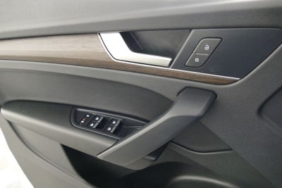 2024 Audi Q5 45 S line Premium quattro