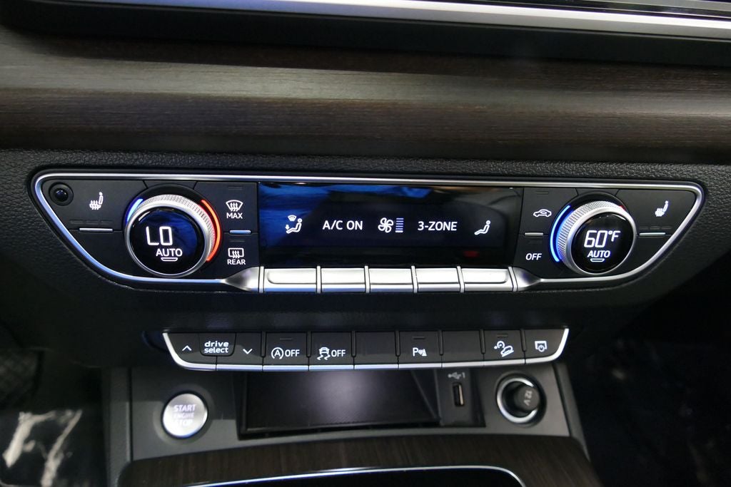 2024 Audi Q5 45 S line Premium quattro