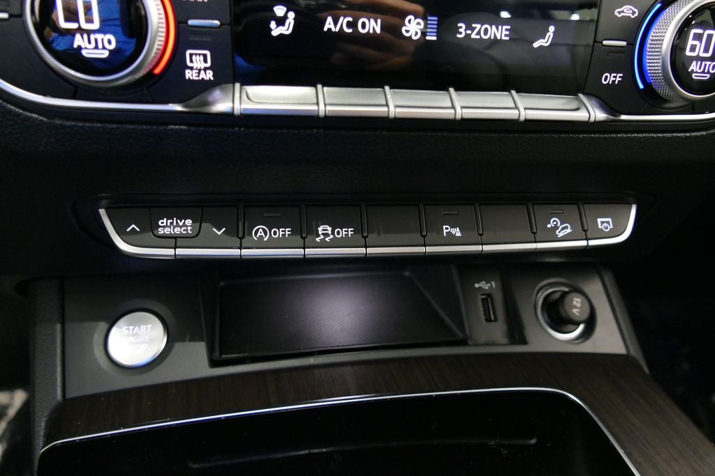 2024 Audi Q5 45 S line Premium quattro