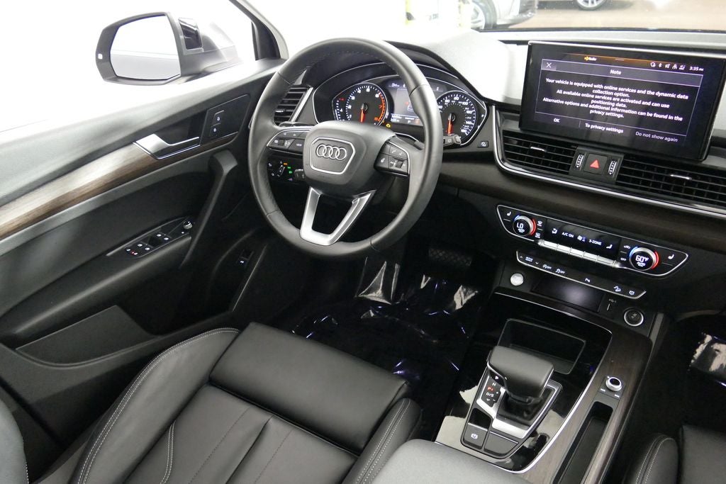 2024 Audi Q5 45 S line Premium quattro