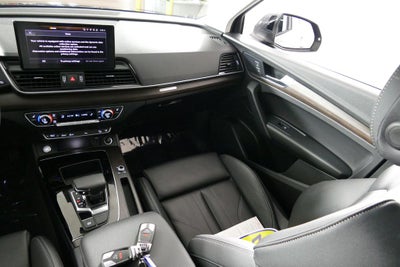 2024 Audi Q5 45 S line Premium quattro