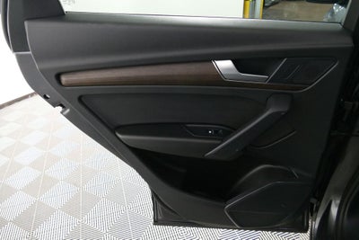 2024 Audi Q5 45 S line Premium quattro