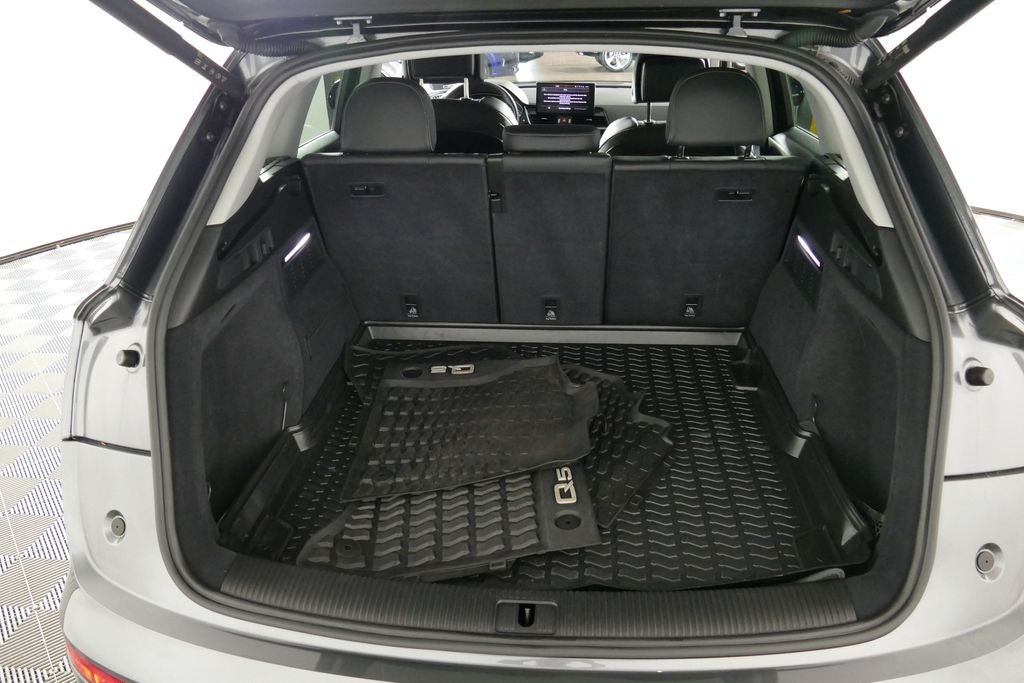 2024 Audi Q5 45 S line Premium quattro