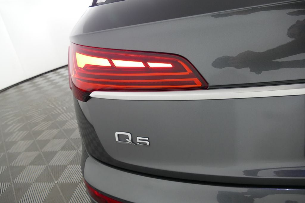 2024 Audi Q5 45 S line Premium quattro