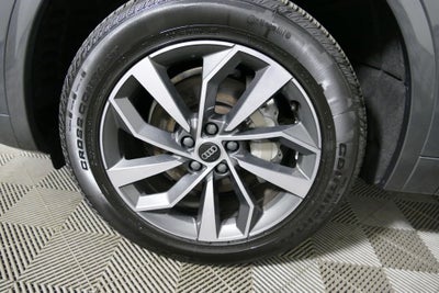 2024 Audi Q5 45 S line Premium quattro