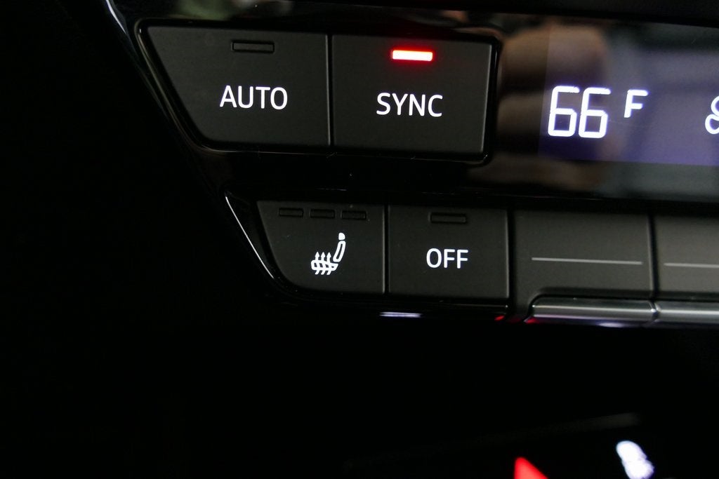 2022 Audi Q4 e-tron Premium Plus quattro