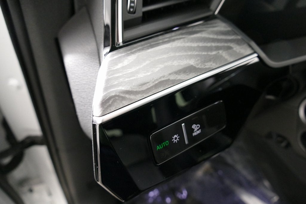 2023 Audi e-tron Premium Plus quattro