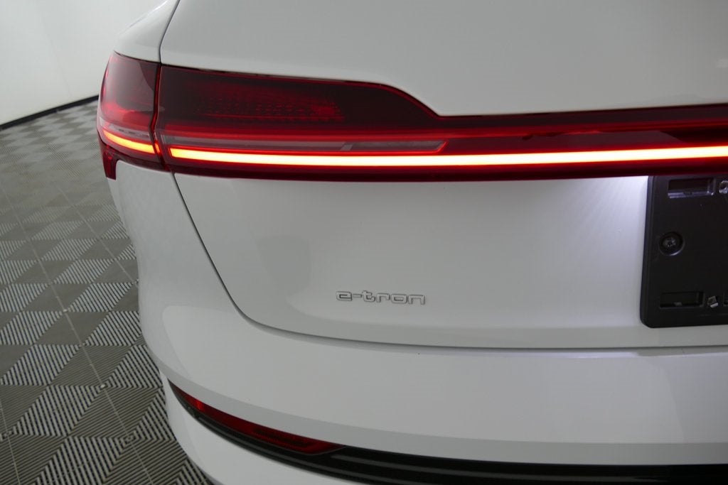 2023 Audi e-tron Premium Plus quattro