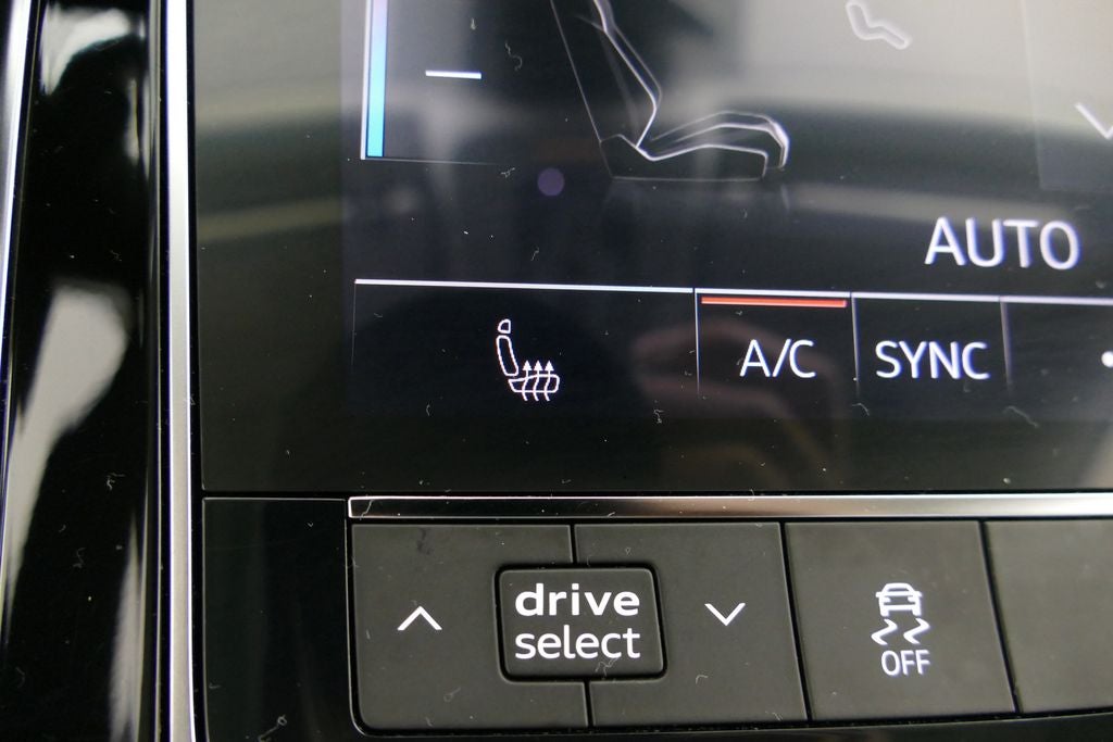 2023 Audi Q7 45 Premium Plus quattro