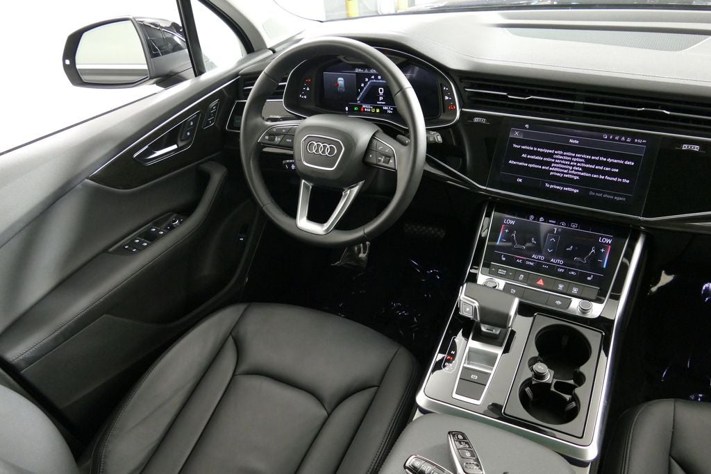 2023 Audi Q7 45 Premium Plus quattro