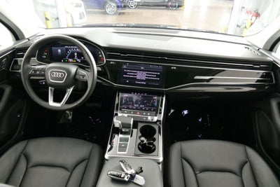 2023 Audi Q7 45 Premium Plus quattro