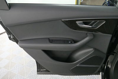2023 Audi Q7 45 Premium Plus quattro