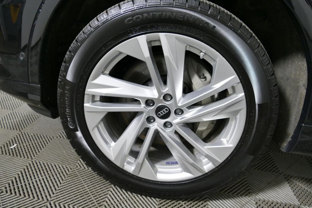 2023 Audi Q7 45 Premium Plus quattro