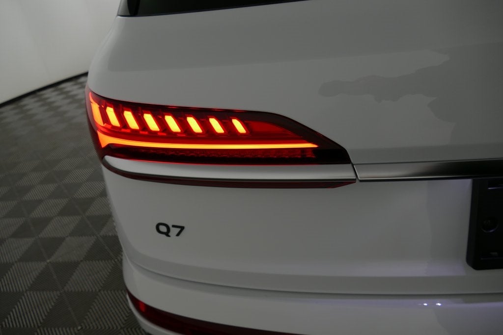 2026 Audi Q7 45 Premium Plus quattro