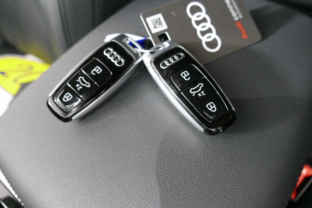 2023 Audi Q7 45 Premium Plus quattro