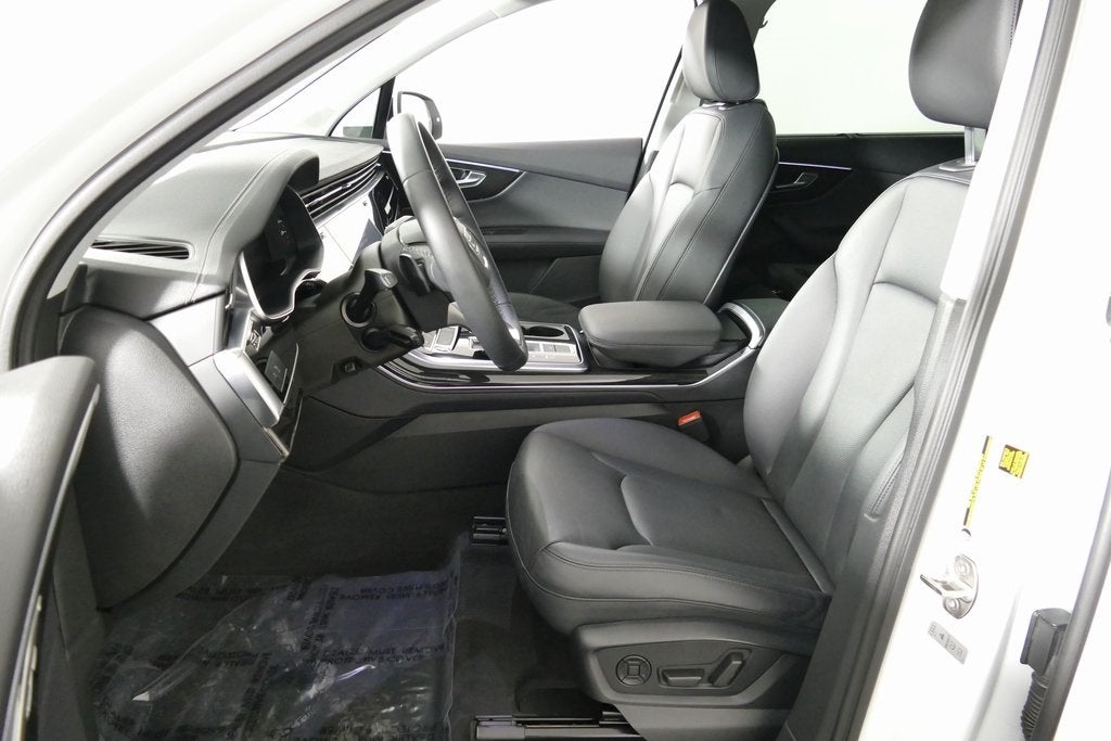 2023 Audi Q7 45 Premium Plus quattro