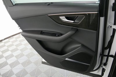 2023 Audi Q7 45 Premium Plus quattro