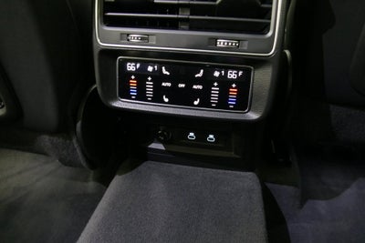 2023 Audi Q7 45 Premium Plus quattro